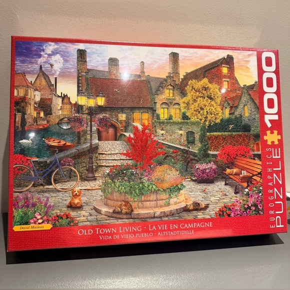 Other - Old Town Living Puzzle - 1000 Pieces